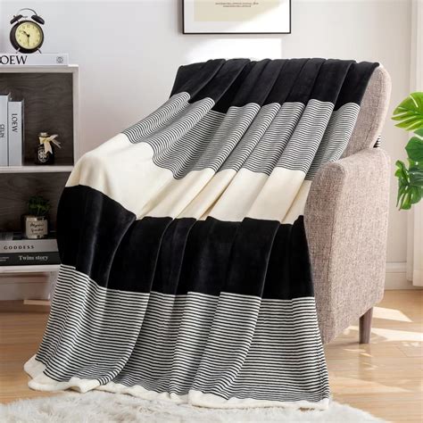 Homelike Moment Fleece Throw Blanket Twin Size Black Soft