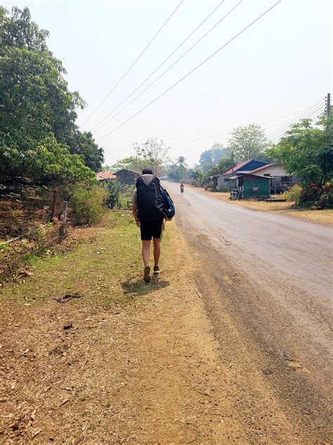 3 2 Laos Paksé et Tadlo Cécile Berthet Flickr