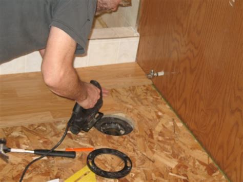 Laminate Flooring Humidity Buckling Clsa Flooring Guide