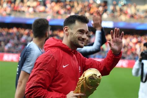 Ligue 1 Le gardien de l Equipe de France Hugo Lloris bientôt de