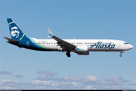 N Ak Alaska Airlines Boeing Max Photo By Sierra Aviation