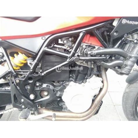 Naked Big Bike Husqvarna Nuda R Full Paper Low Odometer Siap Pakai Di Denpasar Tribun