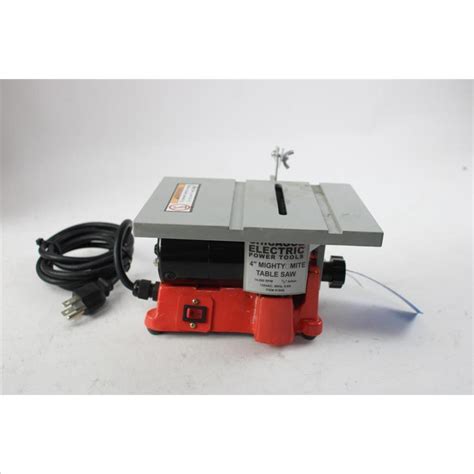 Chicago Electric Power Tools 4 Mighty Mite Table Saw 61608 Property Room