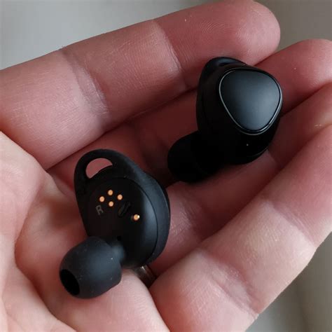 Review Samsung Gear Iconx 2018 Gadgetgear Nl