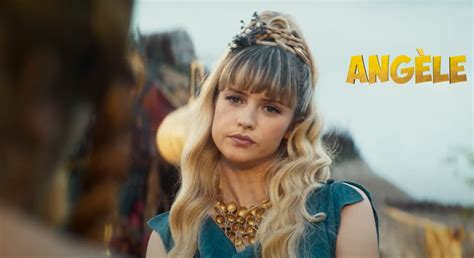 Angèle en Falbala Orelsan nouveau trailer pour Astérix et Obélix L