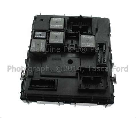 New Oem Engine Compartment Smart Junction Box 2006 Ford Escape 6l8z 15604 Bb Ebay