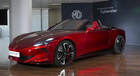 MG Cyberster 2024 à la découverte du roadster électrique prévu pour