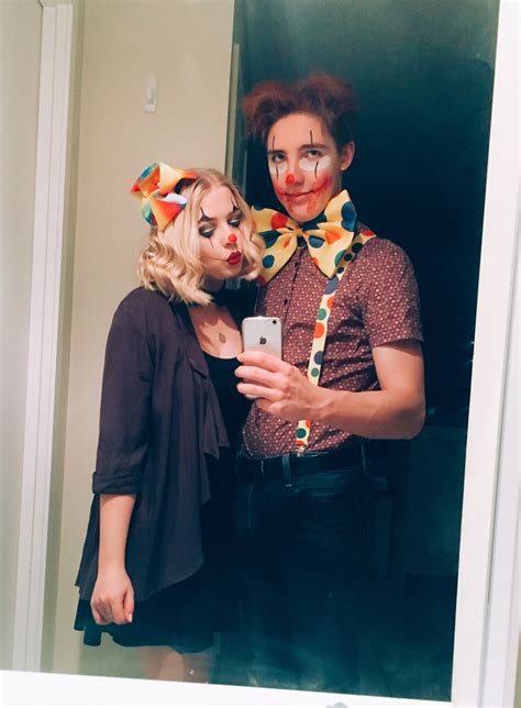 Scary Clown Couple Costumes