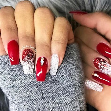 60 Unique And Beautiful Winter Nail Designs Christmas Gel Nails