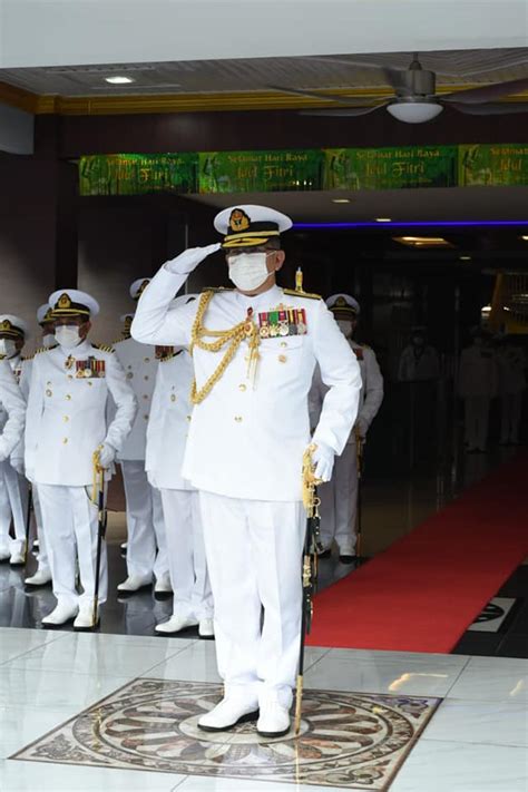 upacara istiadat perbarisan tentera laut diraja malaysia facebook