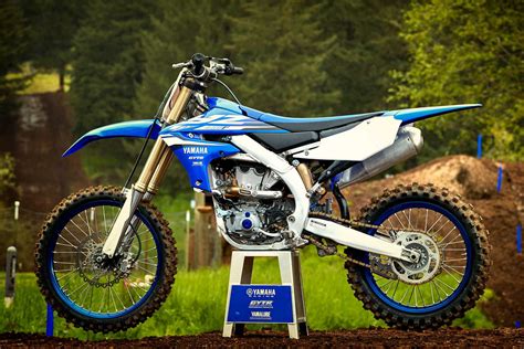 Yamahas All New 2018 Yz450f Comes With Electric Start And Wireless