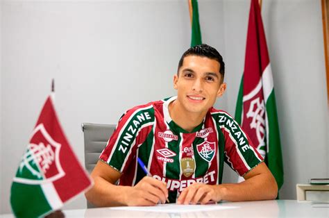 Fluminense Anuncia A Contrata O Do Atacante Kevin Serna Explos O