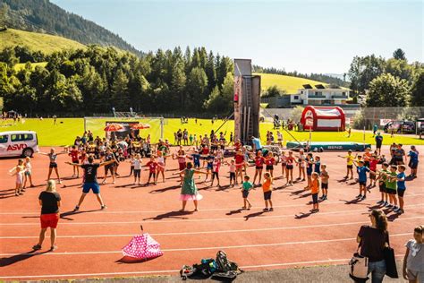 Viele Tanzbegeisterte beim ASVÖ Familiensporttag 2021 Tanzsportclub