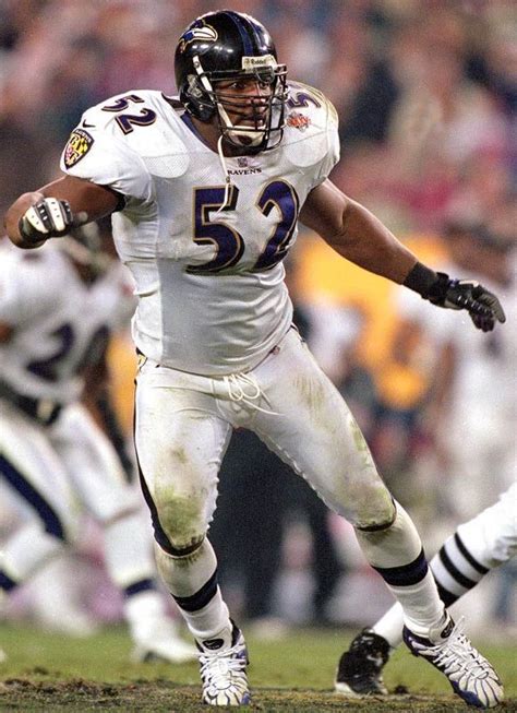 Ray Lewis De Los Mejores Lb Este Es El Shin De La Vida Real Pilar De