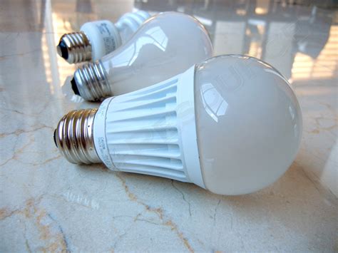 Home Depot EcoSmart A19 8.6W LED Bulb Review - LED-Resource