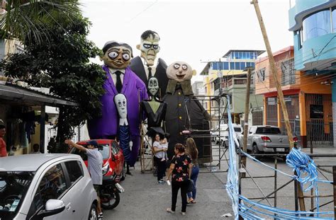 Guayaquil Tiene En Los A Os Viejos Gigantes Su Im N Hasta El S Bado