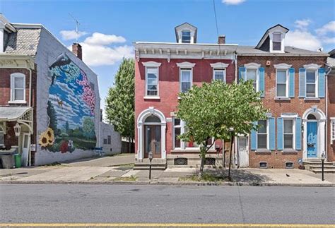 617 Chew St Allentown City Pa 18102 3384 Mls 740292 Redfin