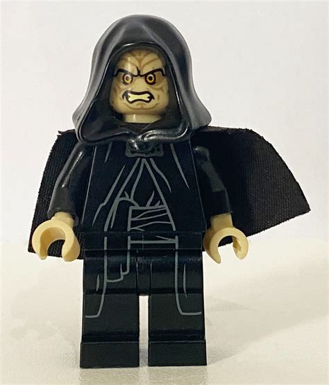 Lego Star Wars Minifigure SW0595 Emperor Palpatine Tan Head Tan