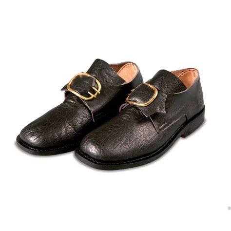 18th Century Colonial Leather Shoes For Men With Buckles Century