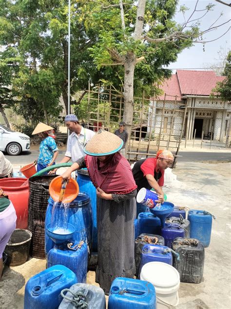 Osim Man Rembang Kucurkan Liter Air Bersih Ma Negeri Rembang