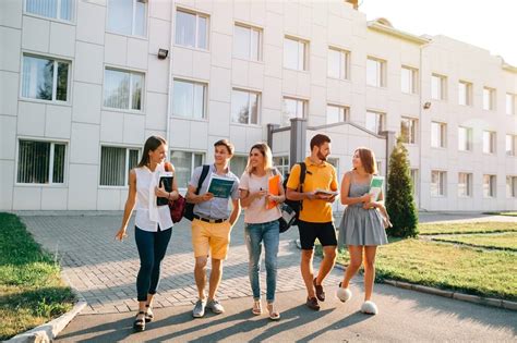 Seguros de salud para estudiantes qué opciones hay