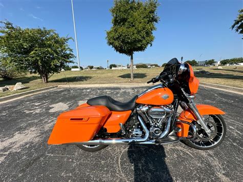 Street Glide Special Black Gold Harley Davidson