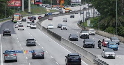 Aliran Trafik Di Beberapa Lebuh Raya Bergerak Perlahan Buletin Tv