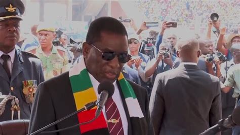 Zimbabwe S Emmerson Mnangagwa Sworn In For Second Term As President Youtube