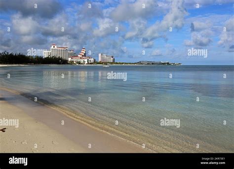 Goodman Bay Bahamas Hi Res Stock Photography And Images Alamy