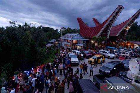 Objek Wisata Puncak Kampung Lolai Di Toraja Utara Antara News