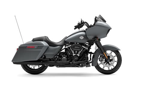 Harley Davidson Road Glide™ Special Atlas Silver Metallic Black Finish