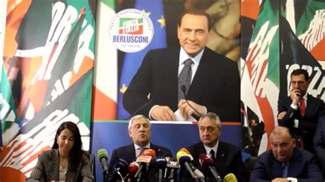 Forza Italia Riparte Tajani Il Nome Di Berlusconi Resta Nel Simbolo