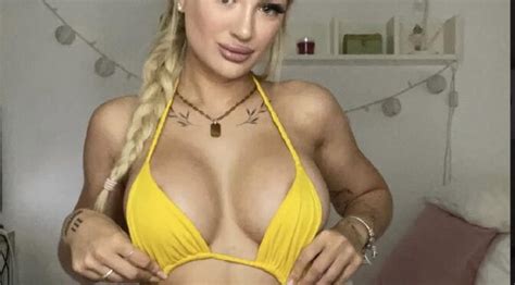 Edda Elisa Nude 10 Photos Leakedmodels The Fappening News