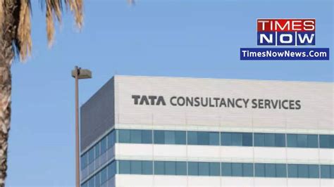 Tcs Hiring News Tata Consultancy Services To Hire 40000 Freshers Companies News Times Now