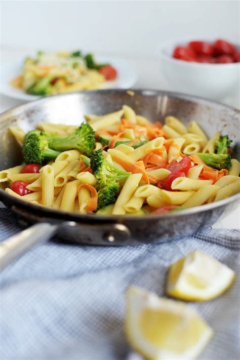 Alice And Loiseasy Creamy Pasta Primavera Recipe Alice And Lois