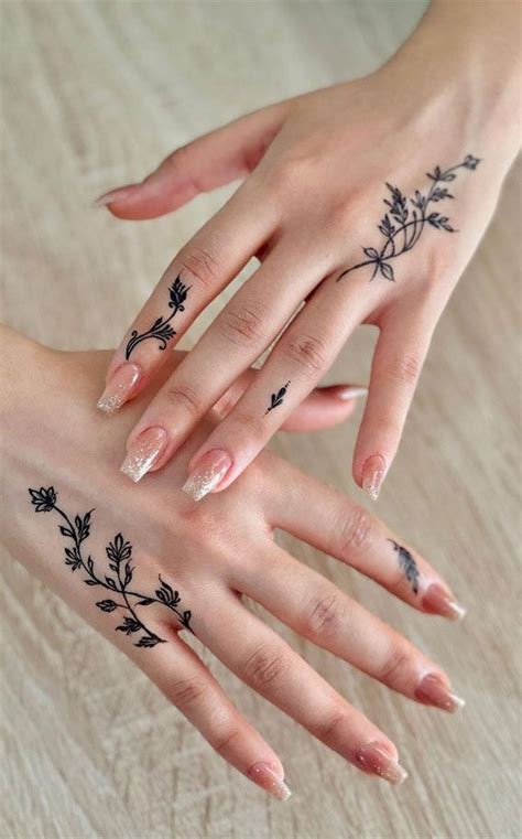 50 Timeless Allure Of Henna Designs Delicacy Flourish Simple Henna