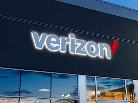 Best Verizon Wireless Phone Deals Available Right Now February 2022