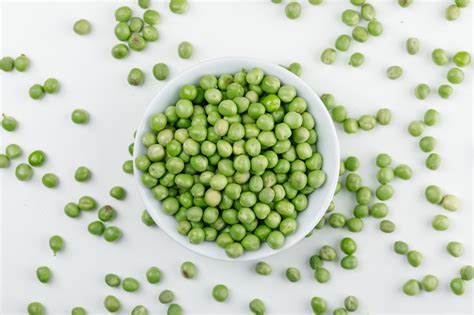 5 Best Health Benefits Of Eating Green Peas And Side Effects