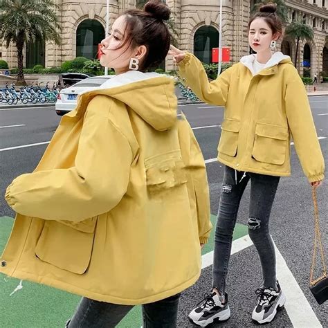 Tampil Stylish Dengan Pilihan Jaket Wanita Korea Model Terbaru