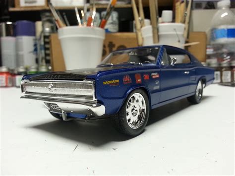 1967 Dodge Charger 426 Hemi Plastic Model Car Kit 1 25 Scale