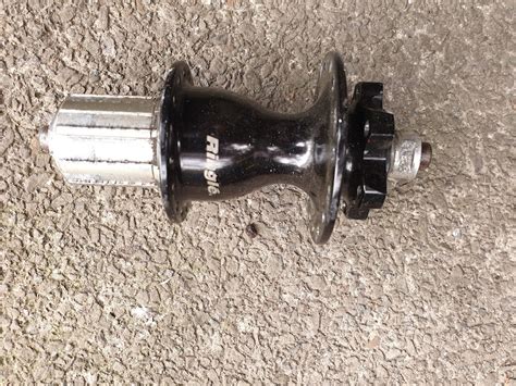 Ringle Rear 32 Hub For Sale