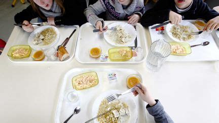 Cantine Scolaire Quand Les Enfants Trinquent