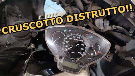 Smontare Faro E Cruscotto Honda SH300i YouTube