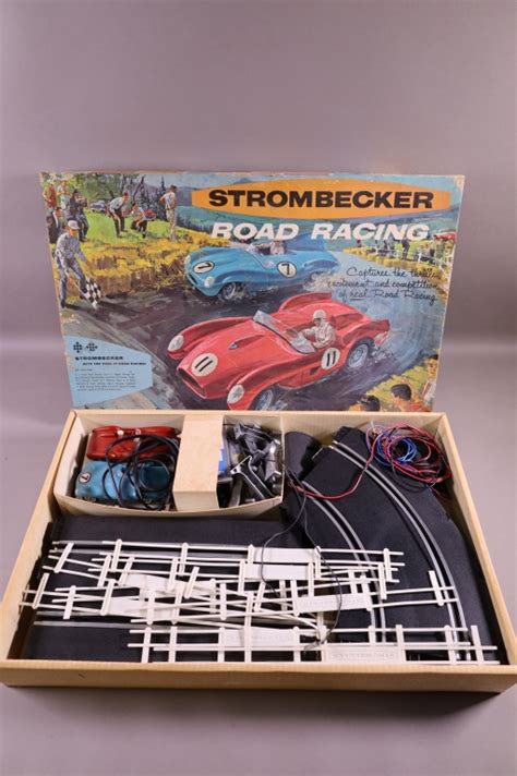 STROMBECKER SLOT CAR ROAD RACING SET - Redlands Antique Auction