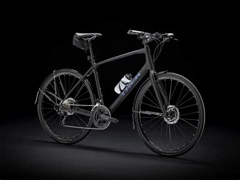 Trek FX Sport 6 Carbon Fibre Mens Hybrid Bike 2021 in Black Medium