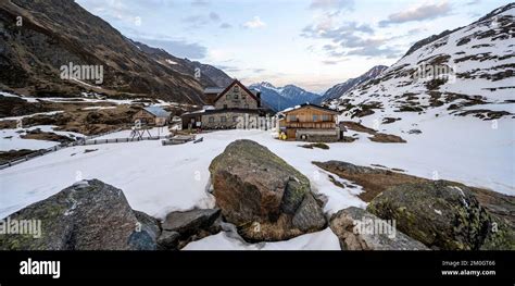 Mountain Hut Franz Senn H Tte In Winter Oberbergtal Stubai Alps