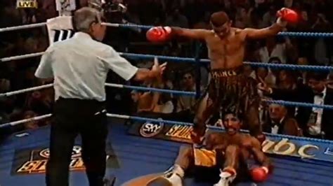 WOW WHAT A KNOCKOUT Naseem Hamed Vs Juan Polo Perez Full HD