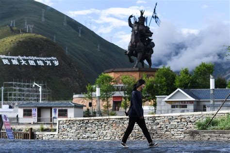 Feel The Charm Of Yushu In NW China S Qinghai Xinhua English News Cn