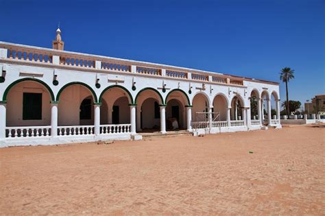 Premium Photo | The vintage mosque in omdurman khartoum, sudan