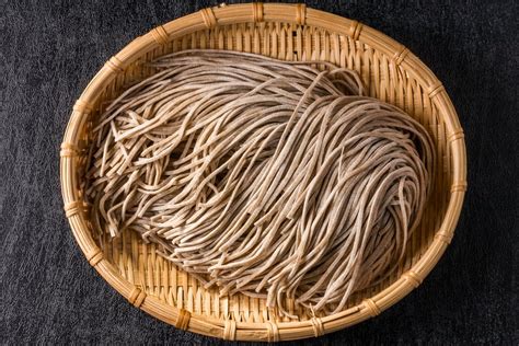 そばの保存方法｜生麺・乾麺・茹でそばの保存法は？長持ちのコツも解説 コジカジ